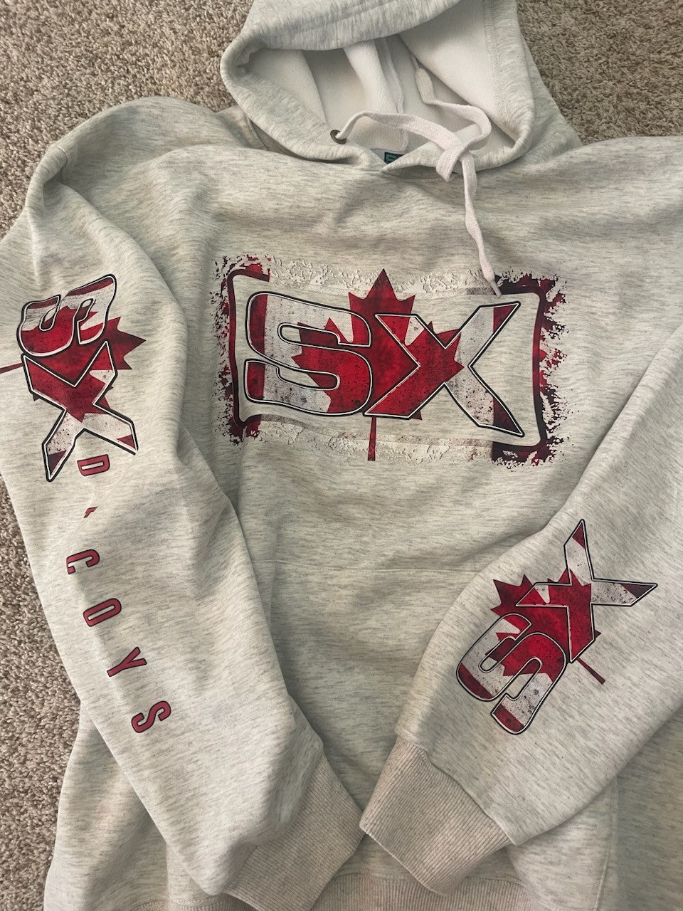 sx decoys canada flag hoodie
